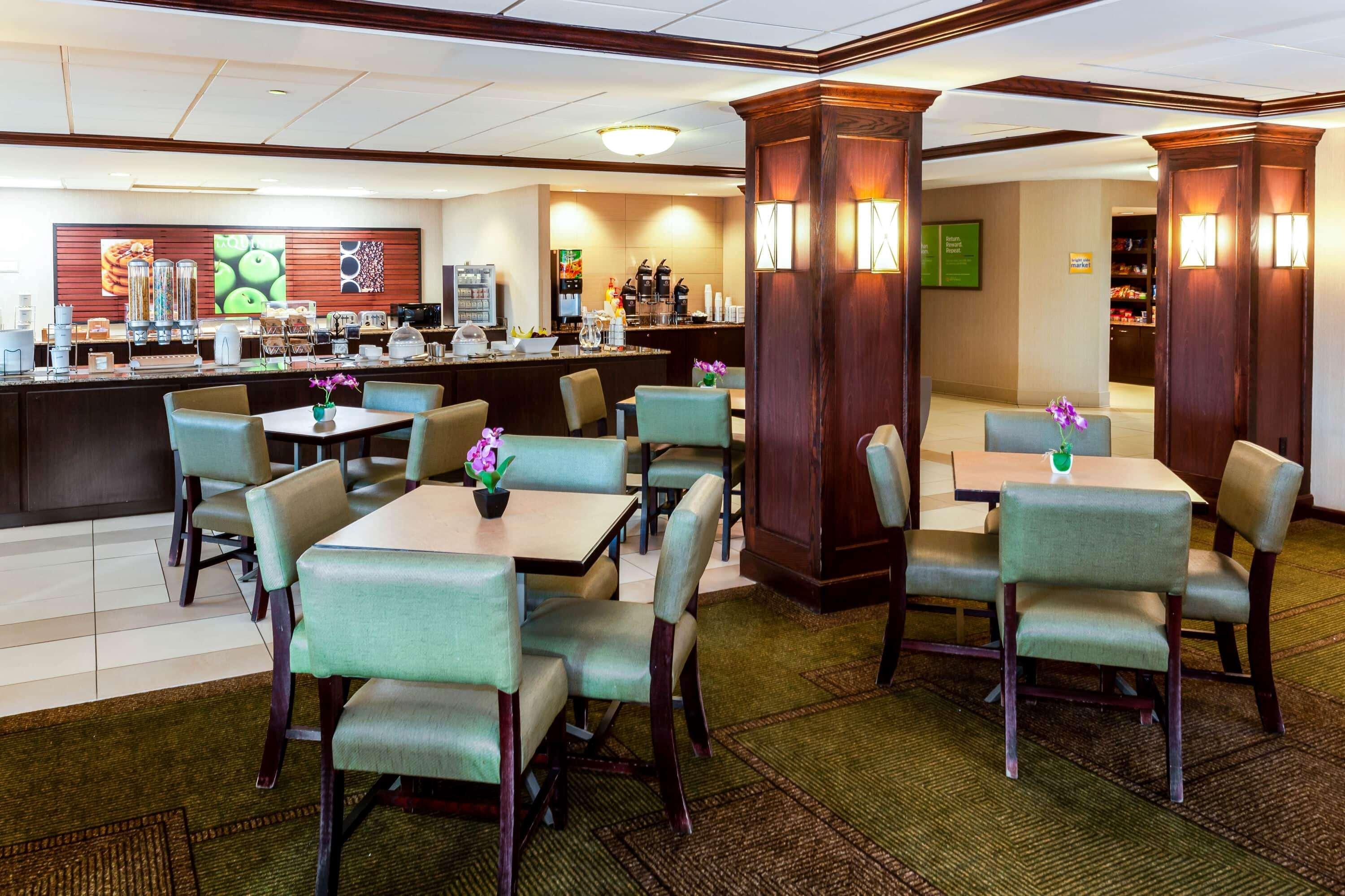 La Quinta By Wyndham Milwaukee Bayshore Area Glendale Εξωτερικό φωτογραφία