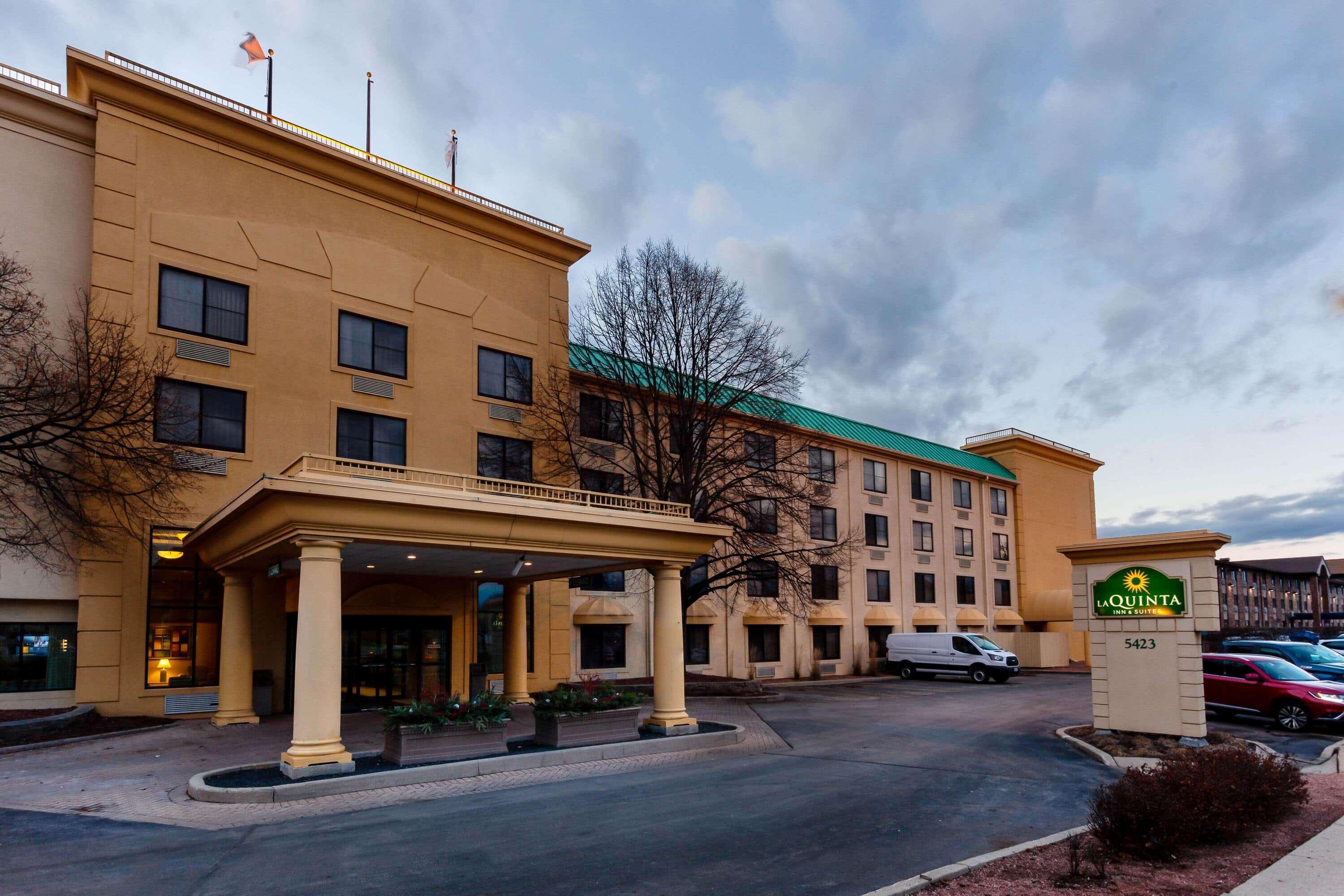 La Quinta By Wyndham Milwaukee Bayshore Area Glendale Εξωτερικό φωτογραφία