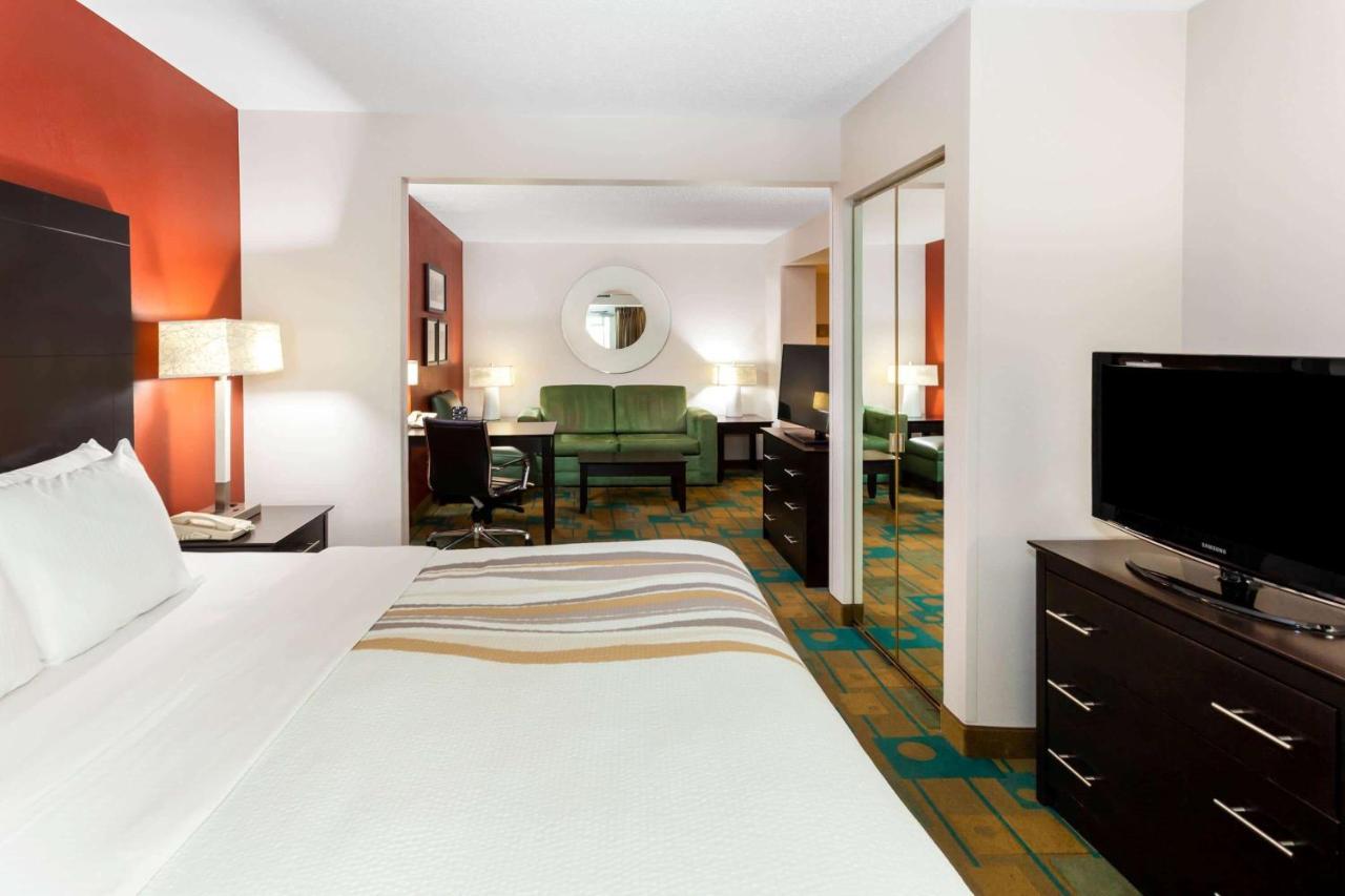 La Quinta By Wyndham Milwaukee Bayshore Area Glendale Εξωτερικό φωτογραφία